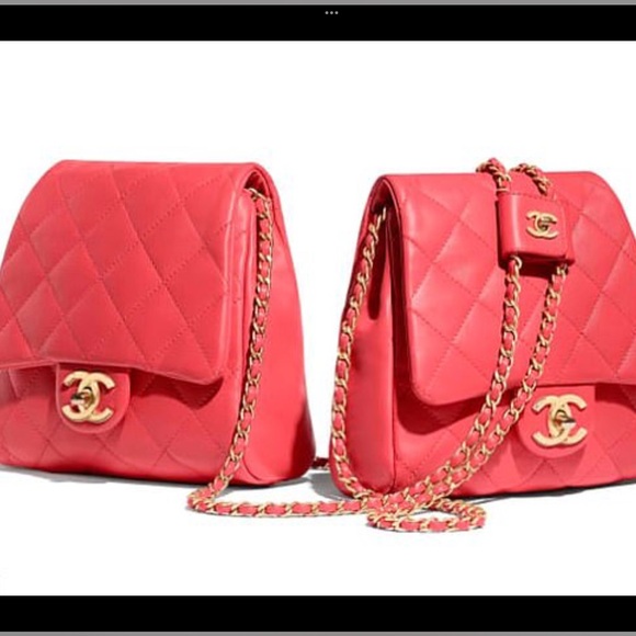 CHANEL SIDE PACK BAGS - Picture 3 of 8